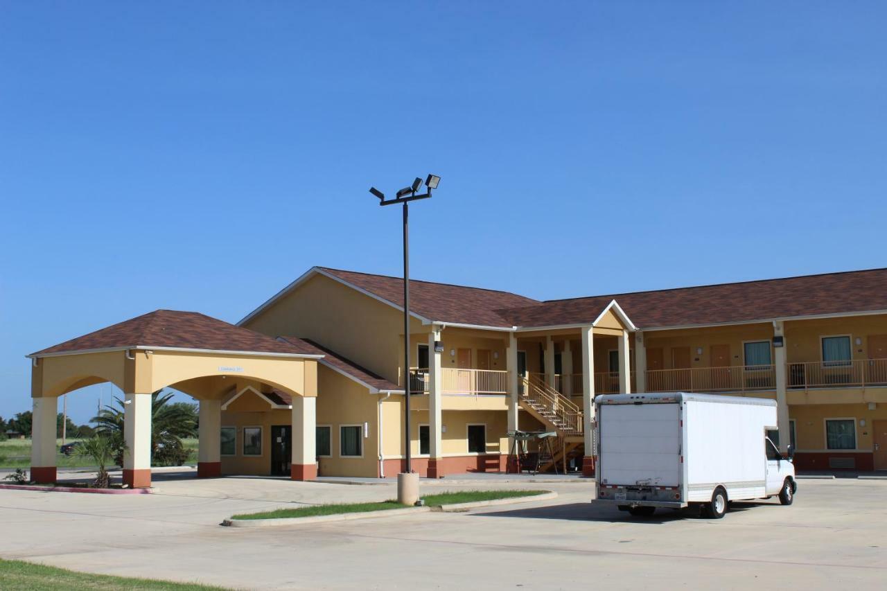 Horizon Inn&Suites Pearsall Esterno foto
