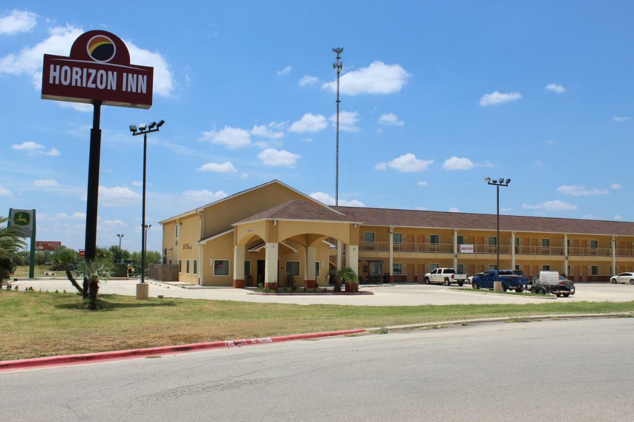 Horizon Inn&Suites Pearsall Esterno foto